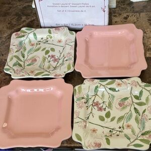 Sweet Laurel Set Of 4 Dessert Plates Floral/Pink Brand New